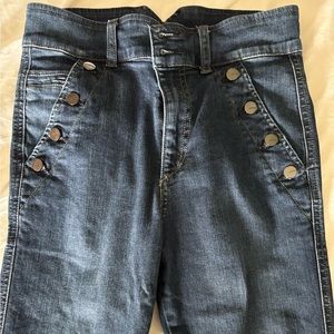 Dark blue high rise blue jeans